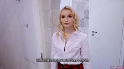 Young college girl cheats on her boyfriend with his friend | POV and cum inside her pussy!